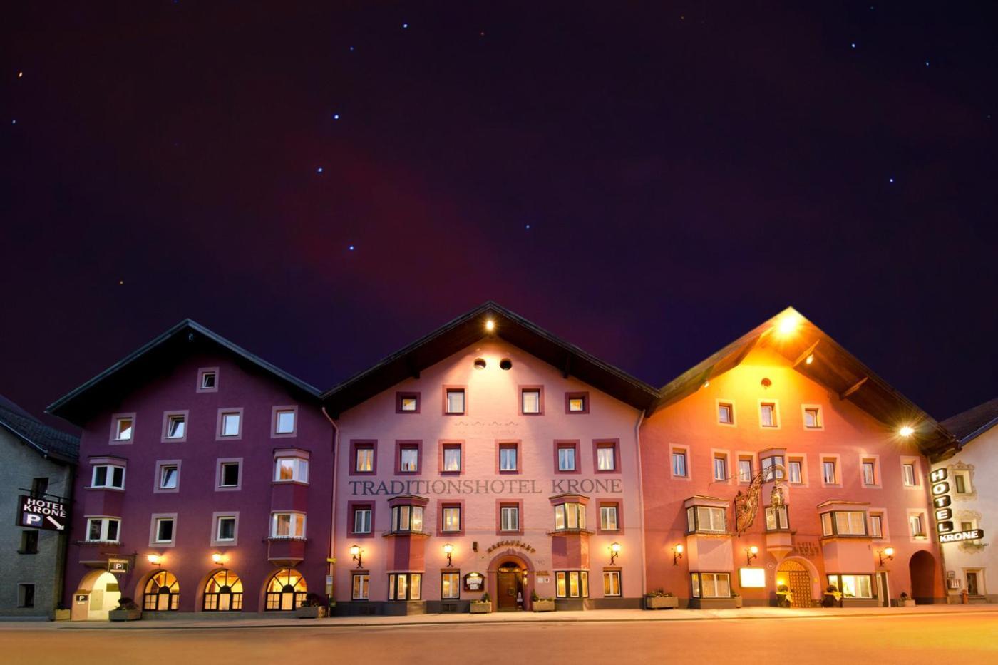 Hotel Krone Matrei am Brenner Zewnętrze zdjęcie