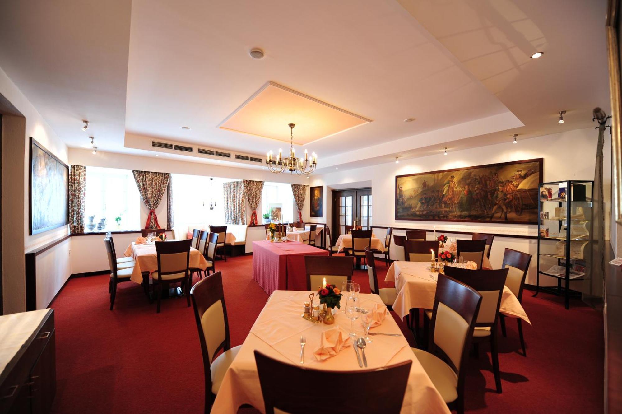 Hotel Krone Matrei am Brenner Zewnętrze zdjęcie