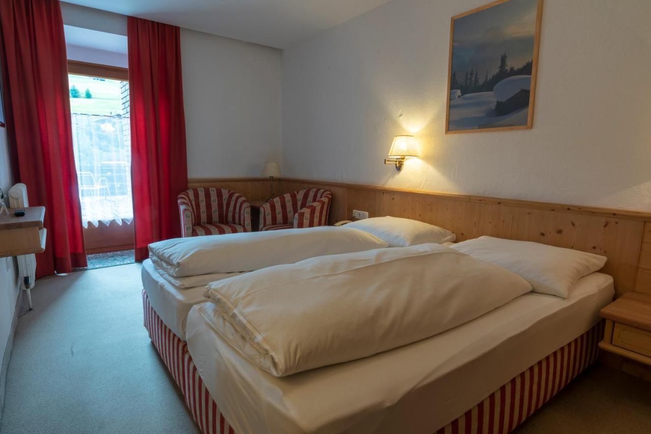 Hotel Krone Matrei am Brenner Zewnętrze zdjęcie