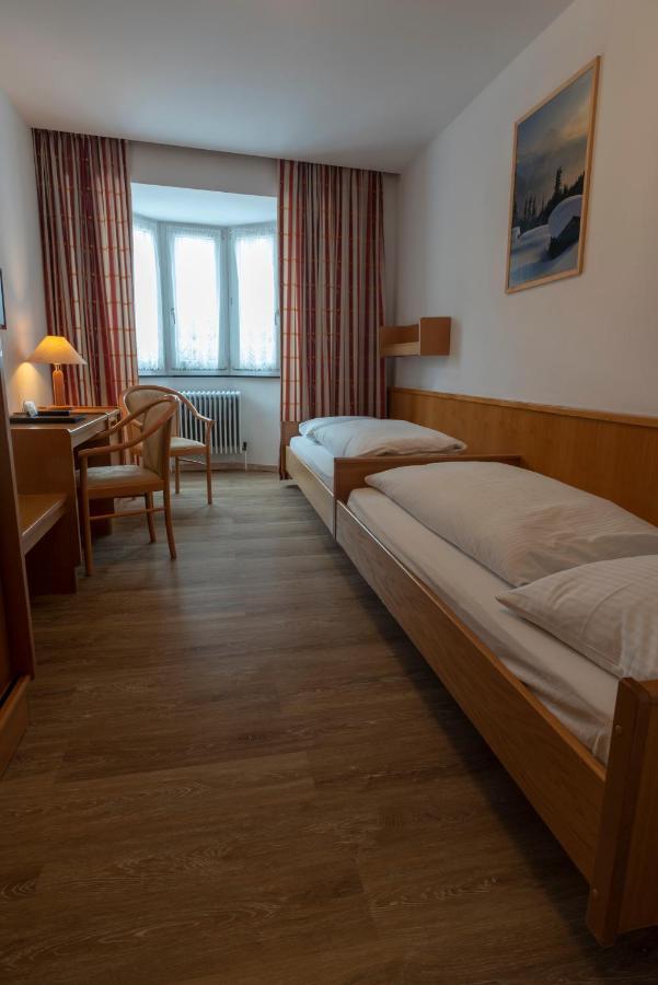 Hotel Krone Matrei am Brenner Zewnętrze zdjęcie