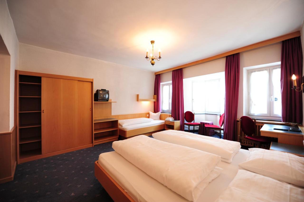 Hotel Krone Matrei am Brenner Zewnętrze zdjęcie