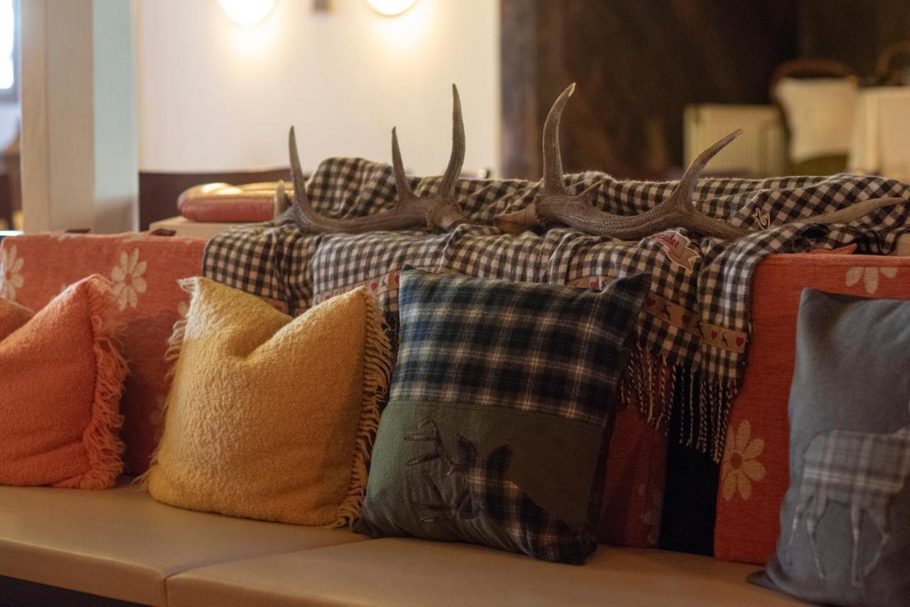Hotel Krone Matrei am Brenner Zewnętrze zdjęcie
