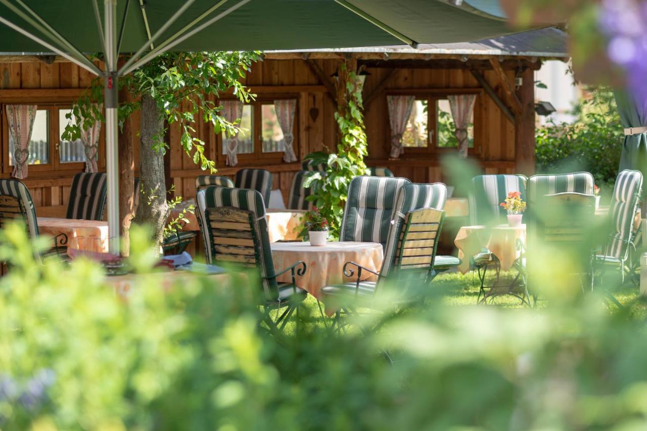 Hotel Krone Matrei am Brenner Zewnętrze zdjęcie